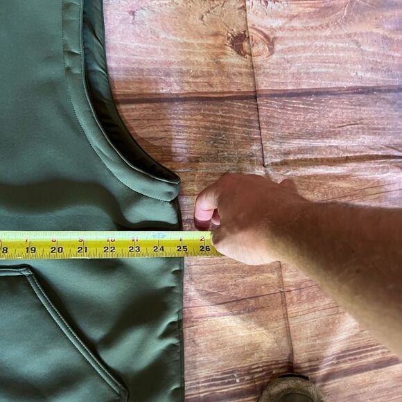 SUPREME WINDSTOPPER WORK VEST XLARGE OLIVE GREEN FW22 - Picture 9 of 9